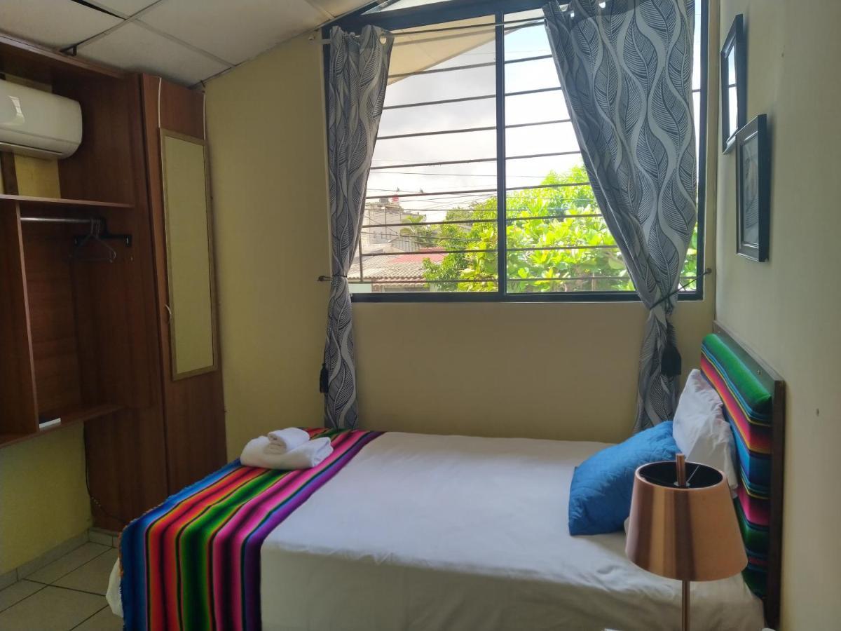 Hotel Antiguo Antiguo Cuscatlan Bagian luar foto